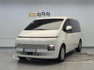 2022 Hyundai Staria