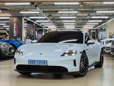 2026 Porsche Taycan