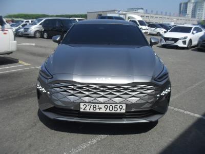 2023 Kia K8