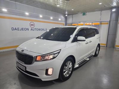 2016 Kia Carnival