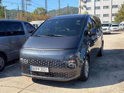 2024 Hyundai Staria