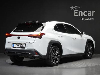 2026 Lexus UX