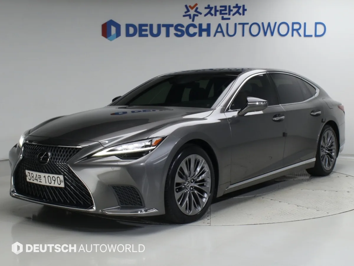 2021 Lexus LS
