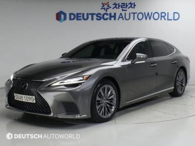 2021 Lexus LS
