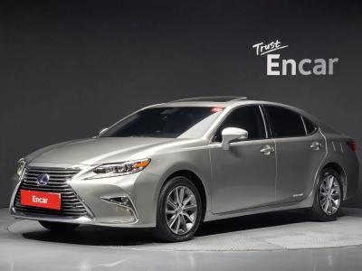 2017 Lexus ES