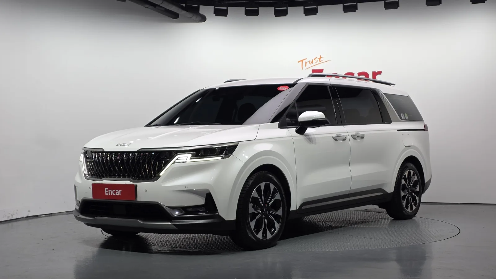 2023 Kia Carnival