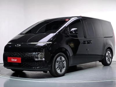 2023 Hyundai Staria
