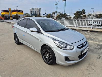 2012 Hyundai Accent