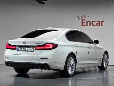 2021 BMW 5-Series