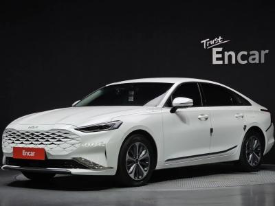 2023 Kia K8