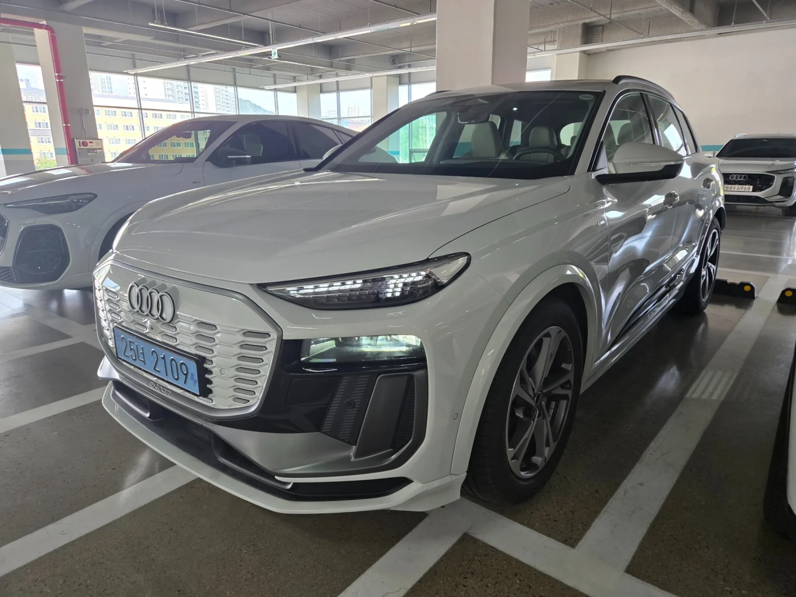 2026 Audi Q6 e-tron