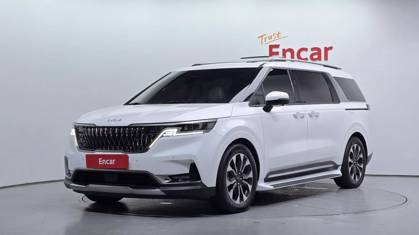 2023 Kia Carnival