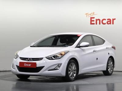 هيونداي إلانترا 2015