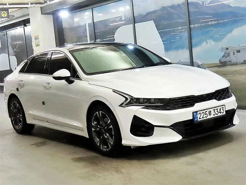 2023 Kia K5