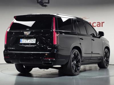 2025 Cadillac Escalade