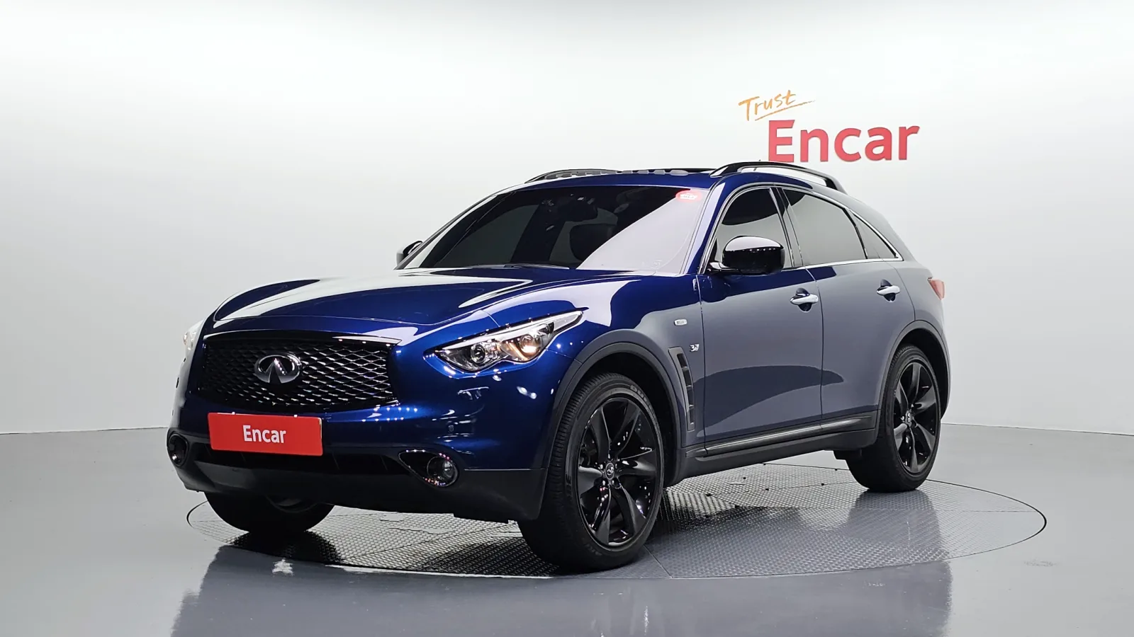 2017 Infiniti QX70
