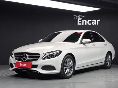 2016 Mercedes-Benz C-Class