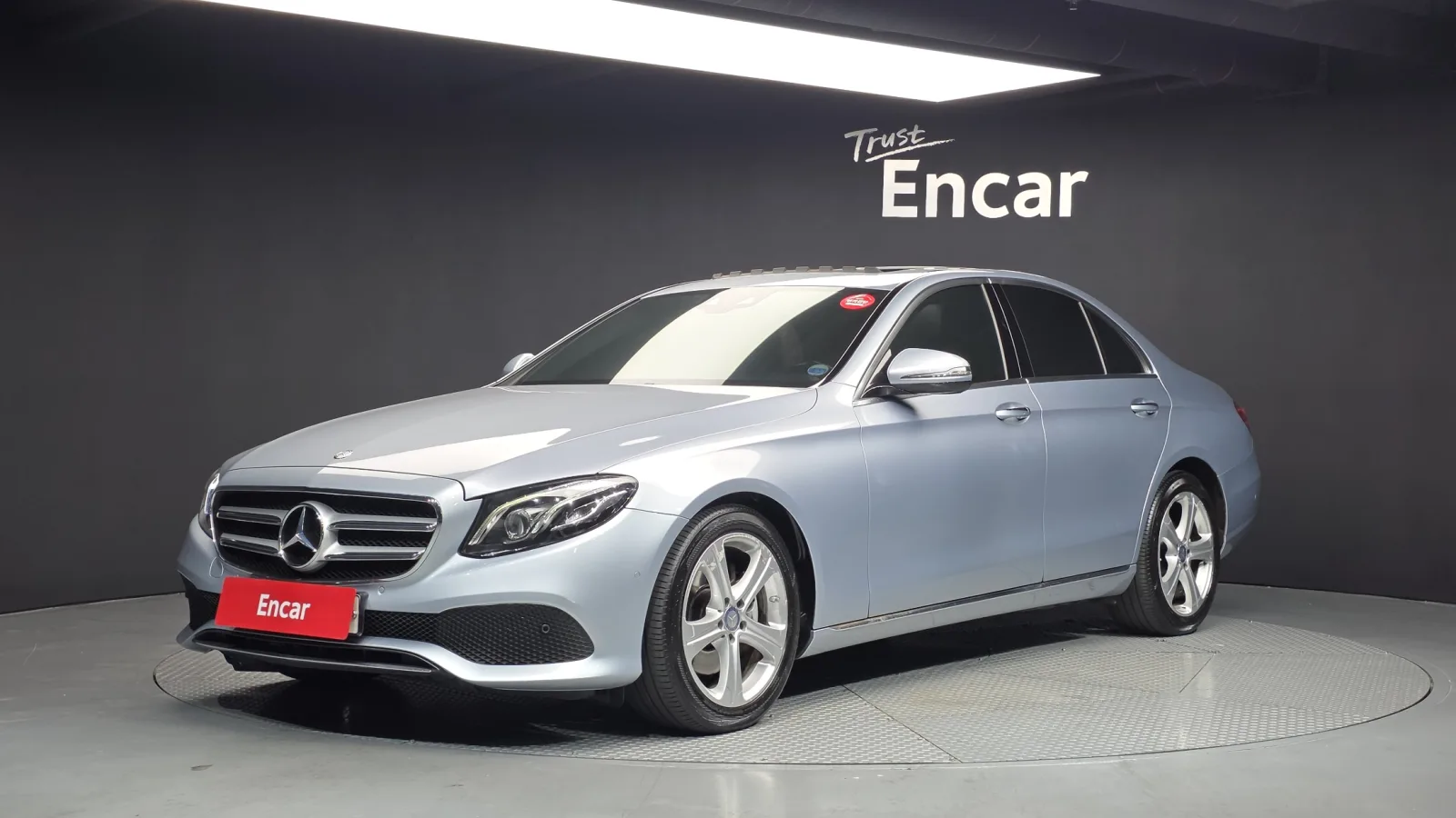 2017 Mercedes-Benz E-Class