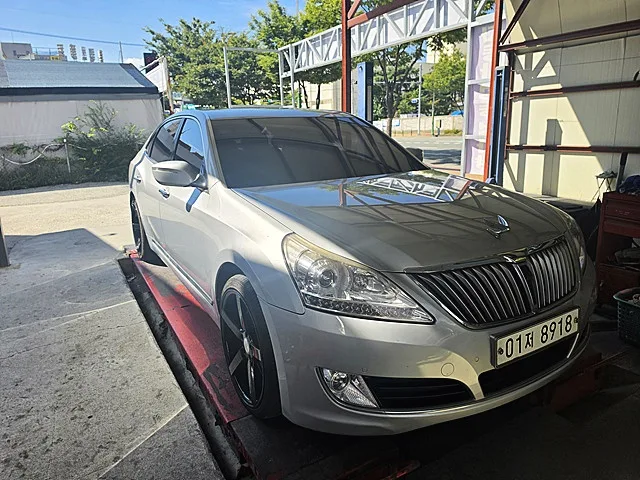 2014 Hyundai Equus