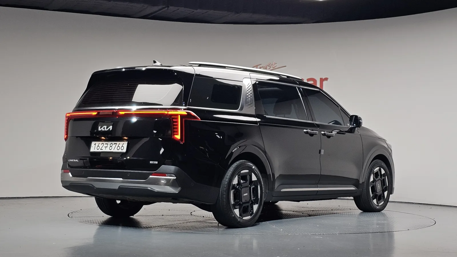 2024 Kia Carnival