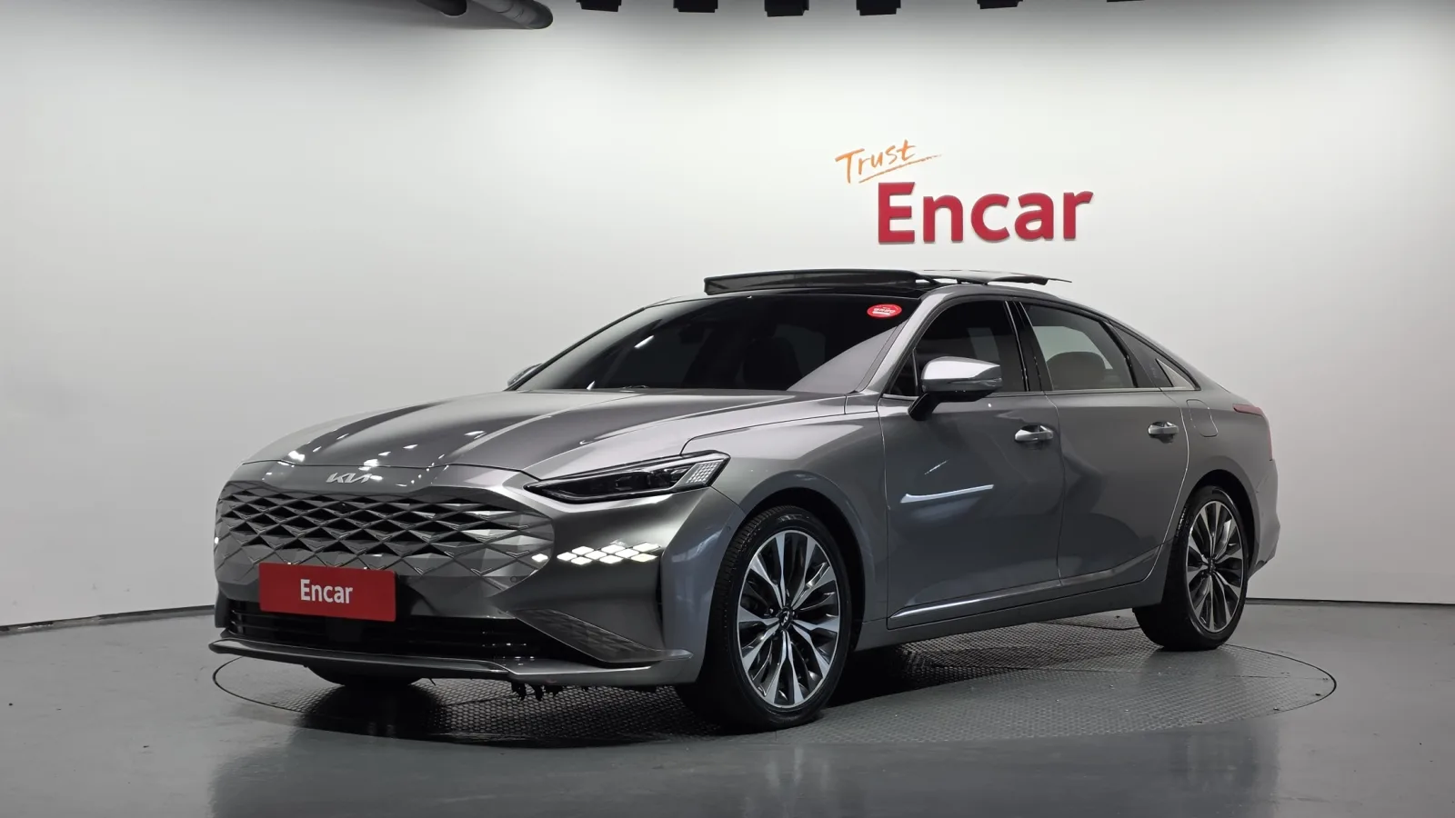 2023 Kia K8