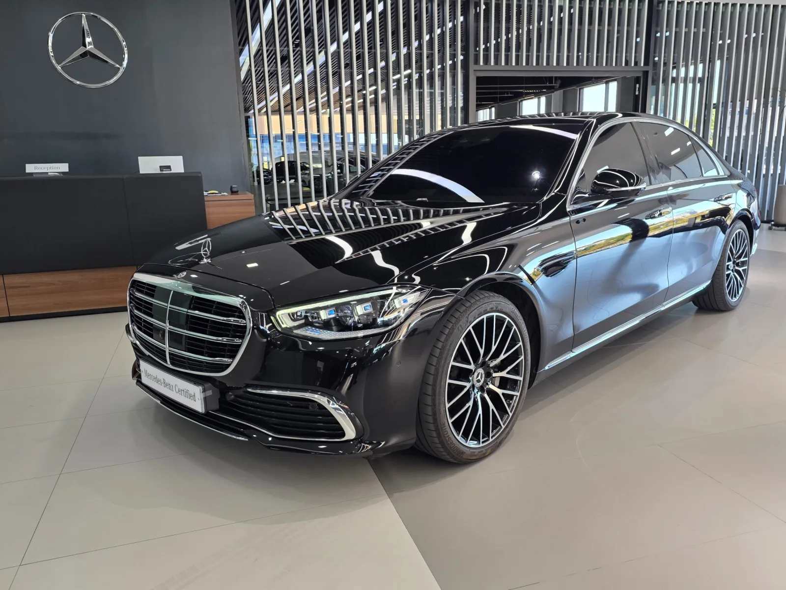 2025 Mercedes-Benz S-Class