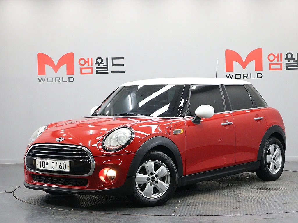 2016 MINI Cooper