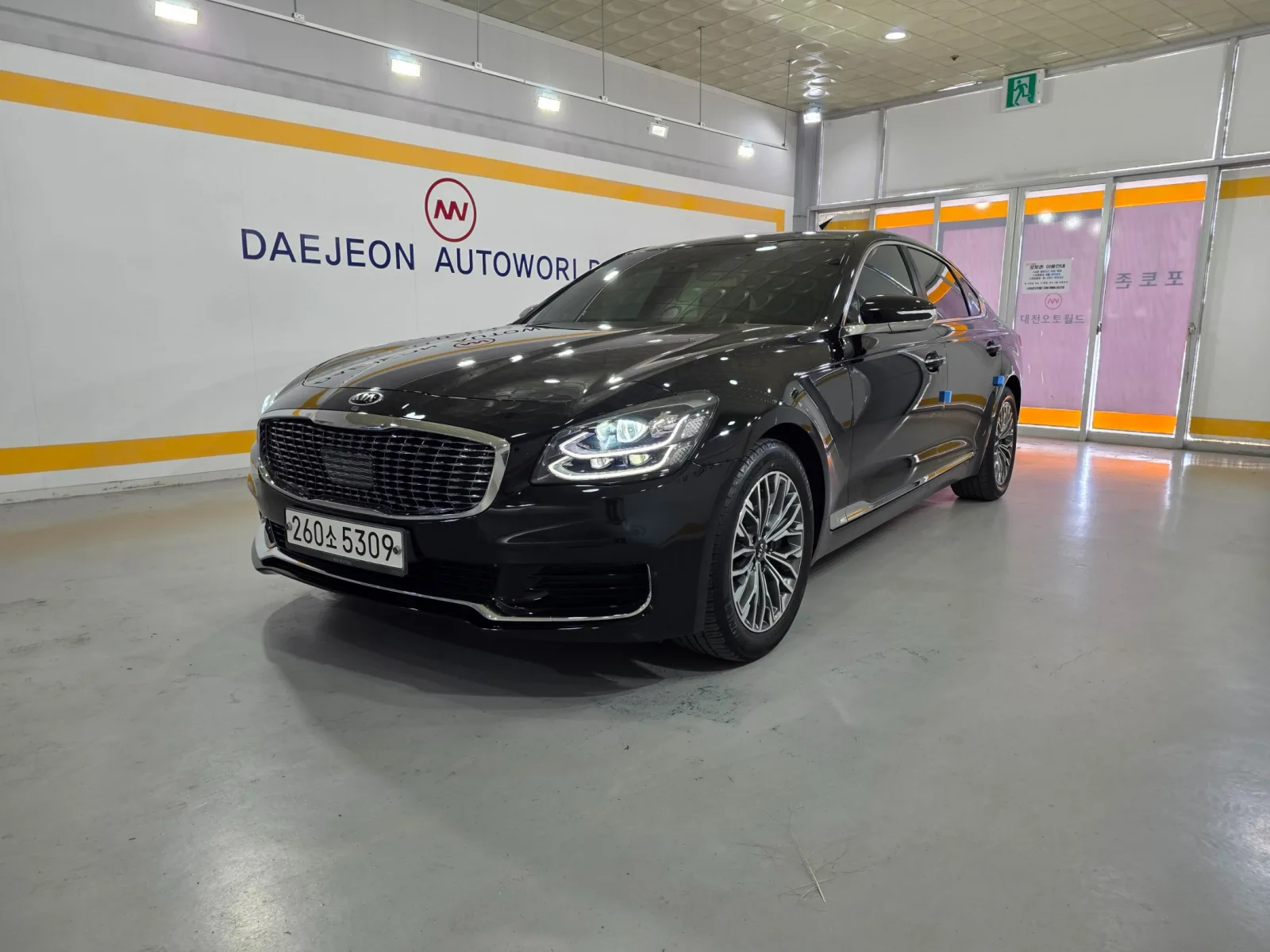 2021 Kia K9