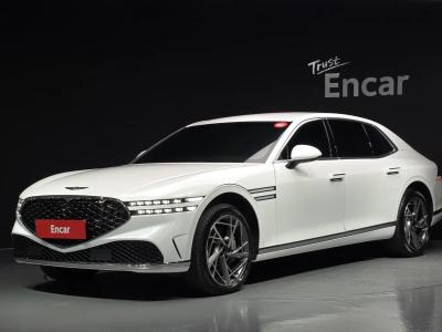 2025 Genesis G90