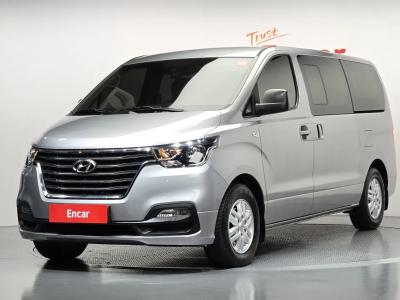 2021 Hyundai Starex