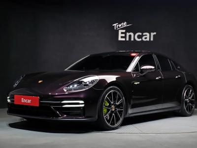 2021 Porsche Panamera