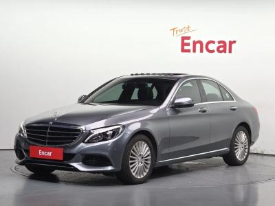 2017 Mercedes-Benz C-Class