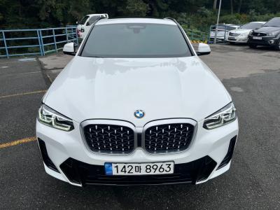 2022 BMW X4