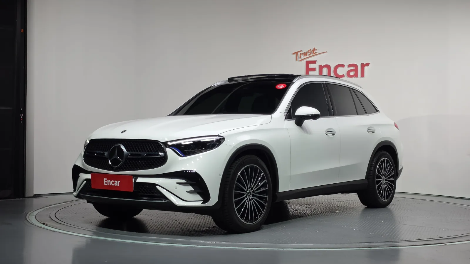 2026 Mercedes-Benz GLC-Class