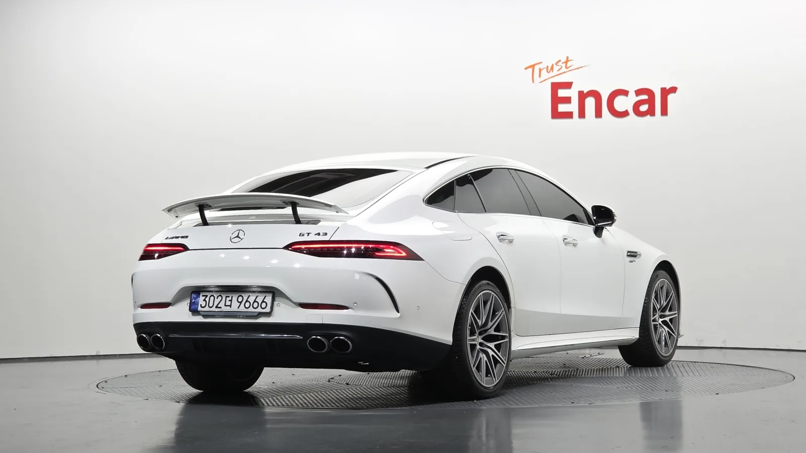 2023 Mercedes-Benz AMG GT