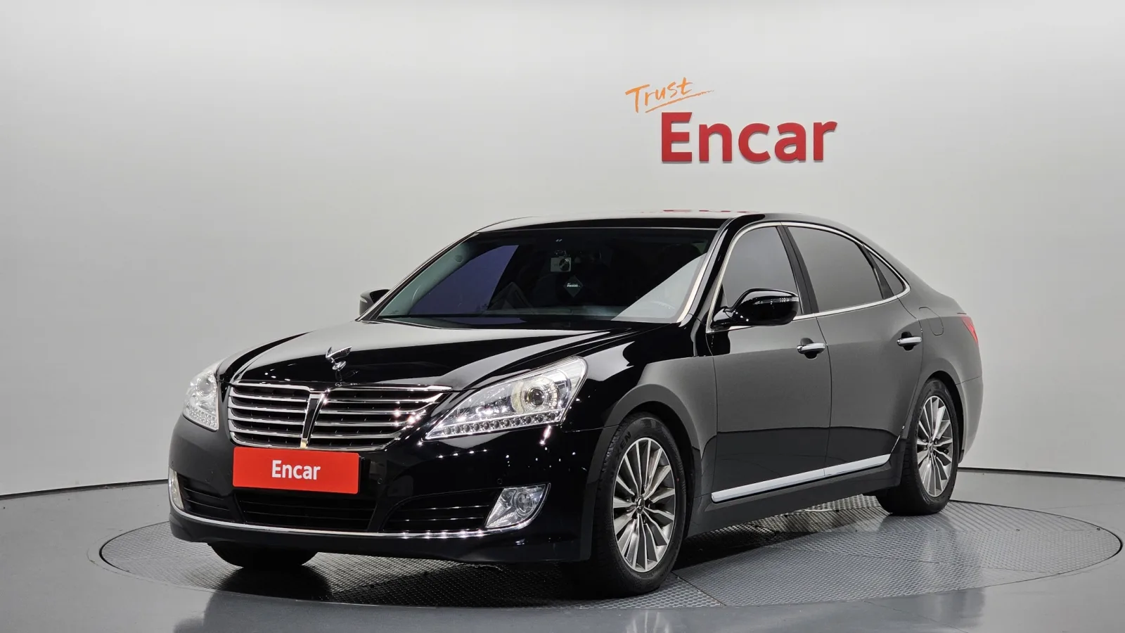 2013 Hyundai Equus