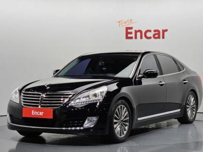 2013 Hyundai Equus