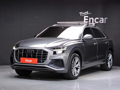 2021 Audi Q8