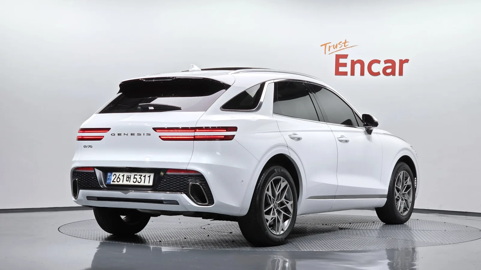 2023 Genesis GV70