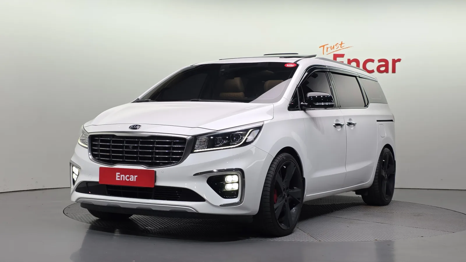 2020 Kia Carnival
