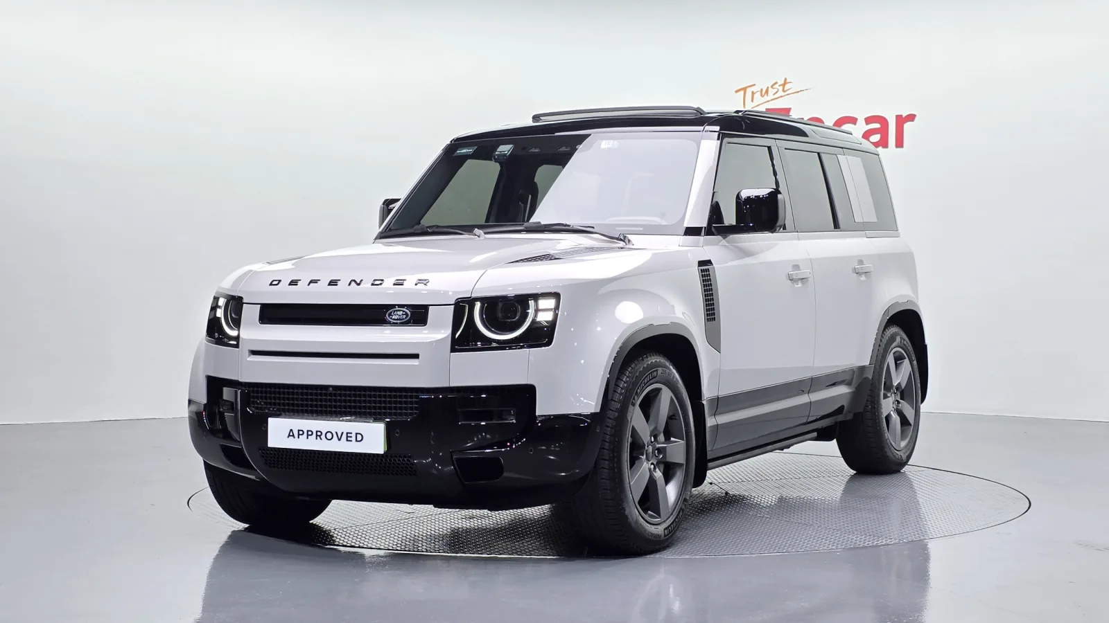 2026 Land Rover Defender