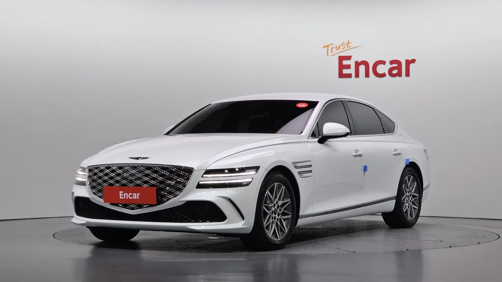 2025 Genesis G80