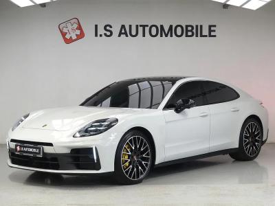 2026 Porsche Panamera