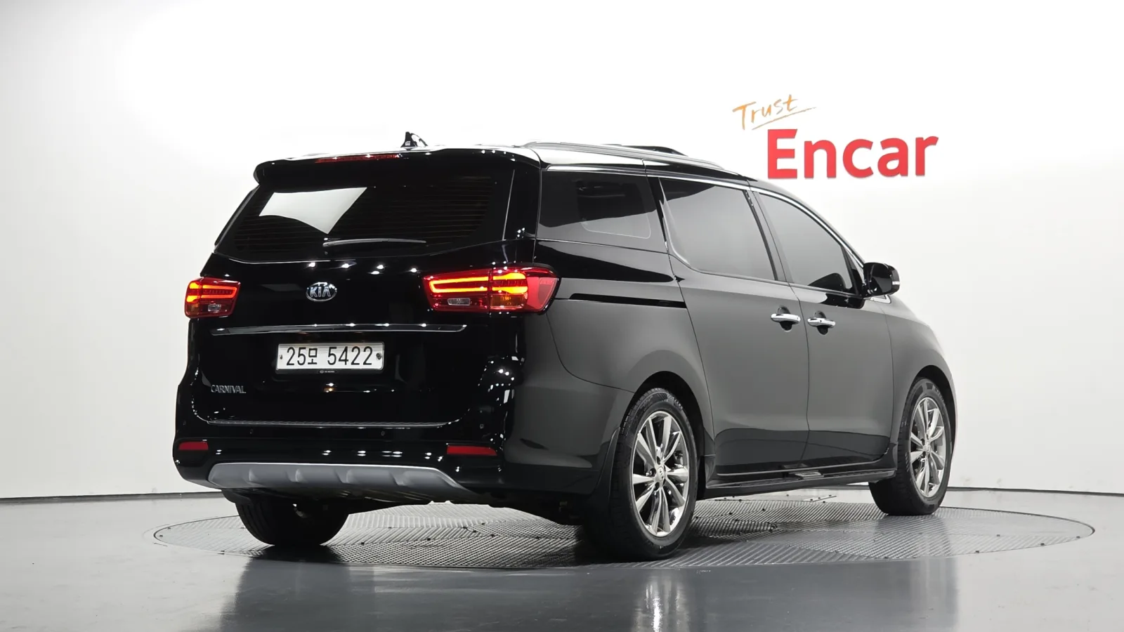 2019 Kia Carnival