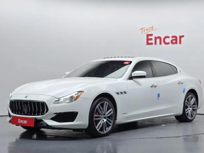 2017 Maserati Quattroporte