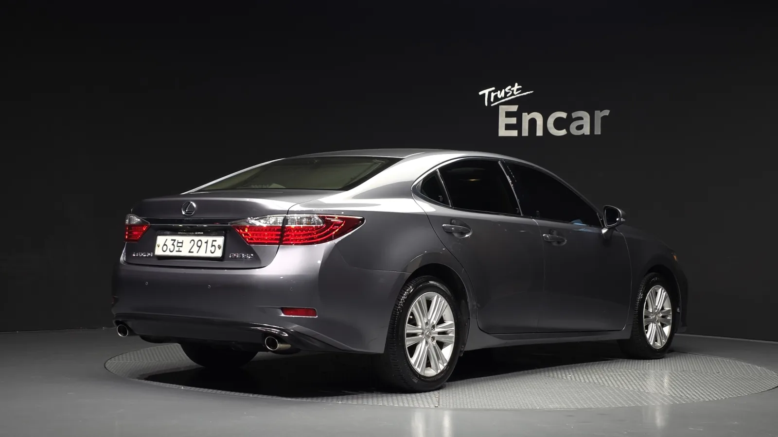 2015 Lexus ES