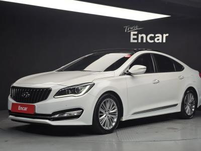 2015 Hyundai Aslan