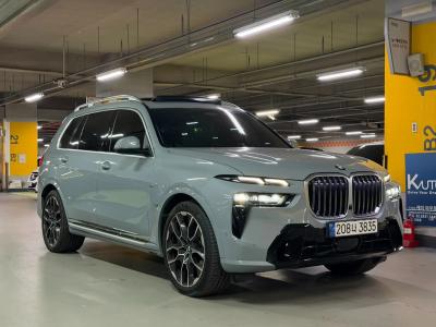 2024 BMW X7