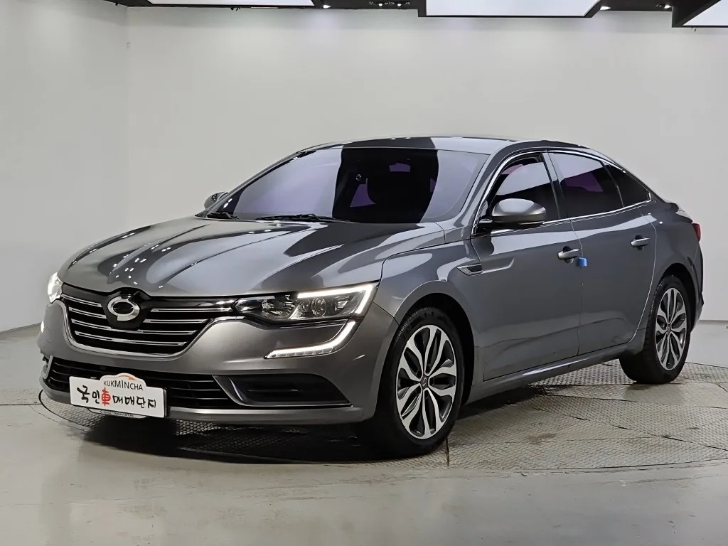 2016 Renault Korea SM6