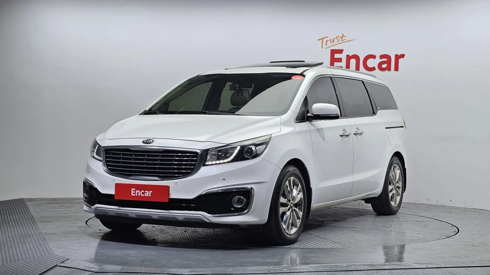 2015 Kia Carnival
